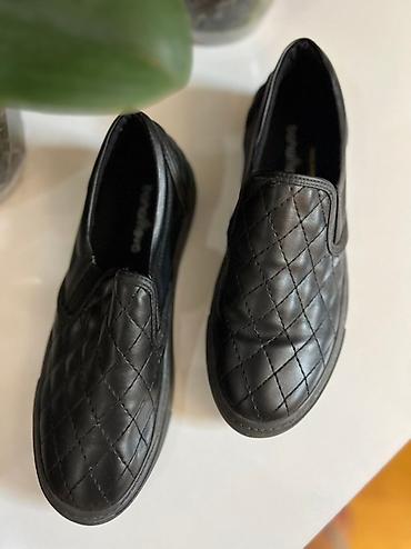 dikdabanlar: Qara rəngli slip-on tipli ayaqqabı - Üst hissə: diaqonal romb naxışlı — 2