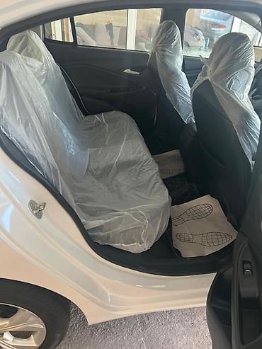 Chevrolet: Chevrolet Onix: 2020 г., 1 л, Автомат, Бензин, Седан — 9