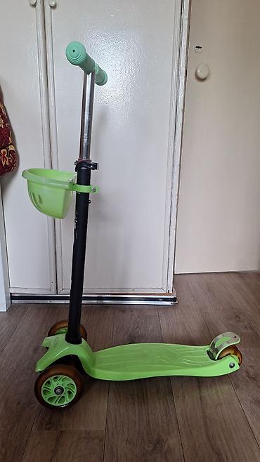 scoot: Детский самокат, Трёхколёсный, Б/у — 1