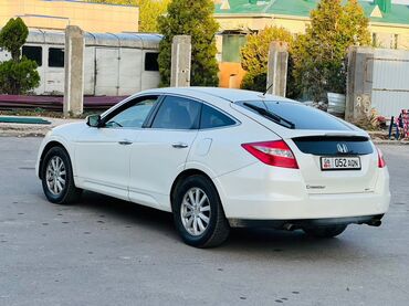 купить авто в рассрочку: Honda Crosstour: 2011 г., 3.5 л, Автомат, Бензин, Кроссовер