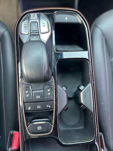 Hyundai: Hyundai Ioniq: 2017 г., Автомат, Электромобиль, Седан — 10