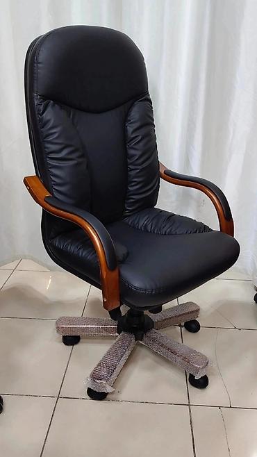 intex kreslo: Direktor/ofis kreslosu – dəri görünümlü yumşaq oturacaq və bel dəstəyi — 2