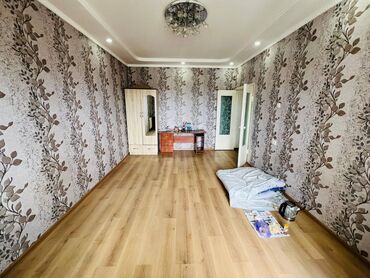сдаю квартиру микрорайон кокжар: 1 комната, 35 м², 105 серия, 8 этаж