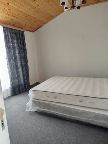 Həyət evləri və villaların satışı: İki mərtəbəli fərdi yaşayış evi - Memarlıq: Sarı fasadlı, simmetrik — 13