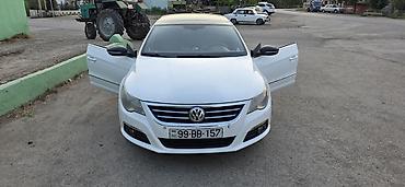 passat 2002: Volkswagen Passat CC, ağ rəng, kupeli-sedan gövdə. - Qara panoramik — 1