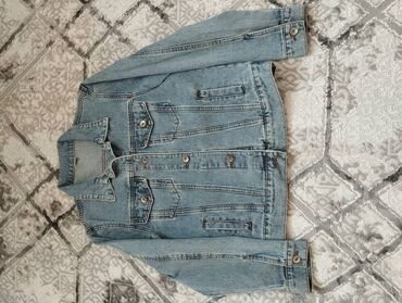 женские джинсовые шорты с гипюром: Джинсовая куртка, Осень-весна, M (EU 38)