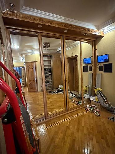 islenmis taxta: 230 Azn Dehliz dolabı satilri Göyüş agacindandir 285 hundurluk — 1