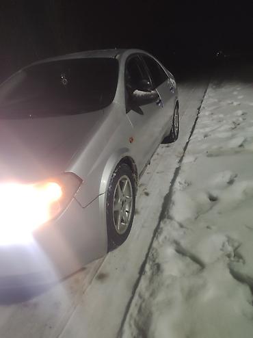 Другие автомобили: Продам седан серебристого цвета. Кузов: - 4 двери, классический седан — 3