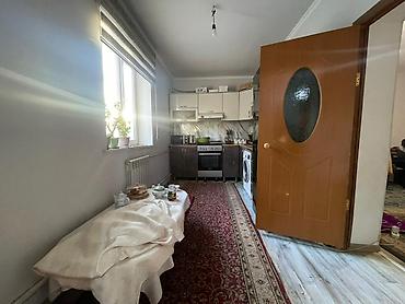 Продажа коттеджей и домов: 🏡 ПРОДАЕТСЯ ДОМ В АК-ОРДО 1 📍 Расположение: Ак-Ордо 1 📏 Участок: 5 — 2