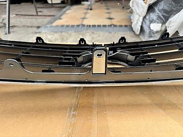 Решетки радиатора: Решетка радиатора Lexus Новый, Аналог — 11