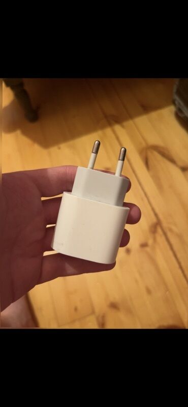 planşet qelemli: Adapter Apple, 20 Vt, Yeni