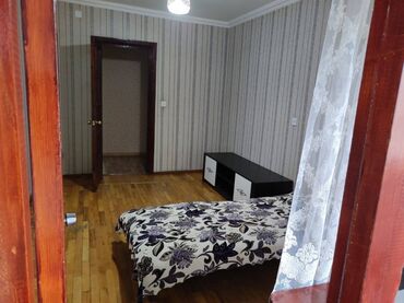 Uzunmüddətli kirayə mənzillər: Nərimanov metrosunun yaxınlığında 5 mertebeli binanın 2-ci — 7