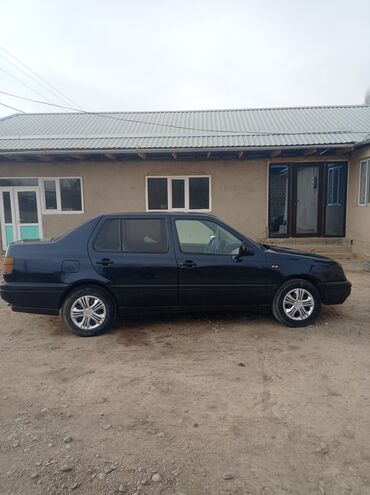 Volkswagen: Volkswagen Vento: 1996 г., 1.8 л, Автомат, Бензин, Седан — 5