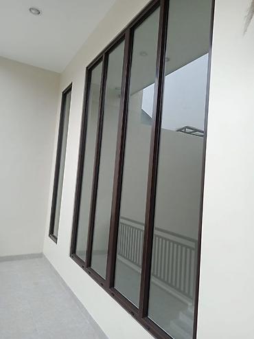 Пластиковые окна на заказ: Пластиковое окно на заказ, Тип окна: Балконные, Мансардные, Стандартные, Декоративные особенности: Фрамуга, Бесплатная установка, Без рассрочки — 29