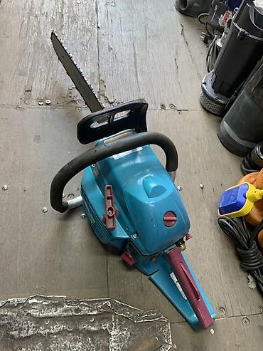Пилы: Бензопила Makita (цвет бирюзовый) с шиной 20" (50 см) - Тип — 2