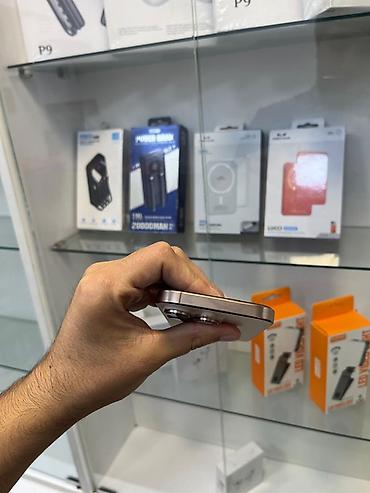 iphone 15 128: IPhone 16 Pro, 128 GB, Qızılı, Zəmanət, Barmaq izi, Simsiz şarj — 4
