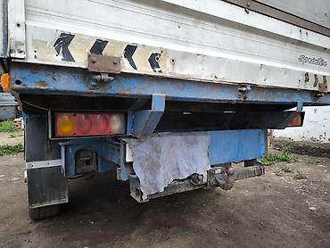 муз колонка: Грузовой бортовой автомобиль Mercedes-Benz Sprinter (двухрядная — 8