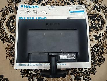 мобильный монитор: Монитор, Philips, Б/у, LED, 18" - 19" — 3