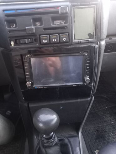 Opel: Opel Vectra: 2 l | 1995 il 470000 km Sedan — 2