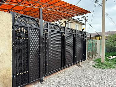 ворота кованные: Кованые распашные ворота с декоративными вставками - Материал: металл — 1