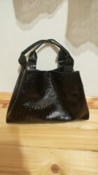 сколько стоит грамм золота лом в баку: Qara lakirovnu teze canta