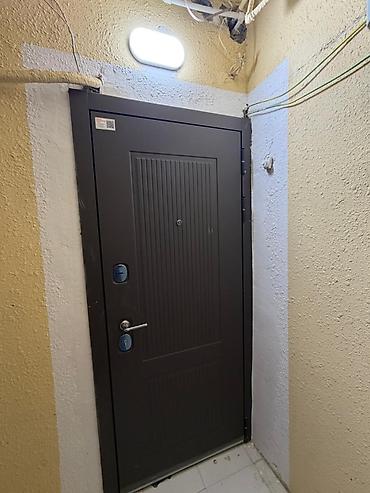 ev satıram: Bakı, 9-cu mikrorayon, 3 otaqlı, Köhnə tikili, m. Nəsimi, 90 kv. m — 4