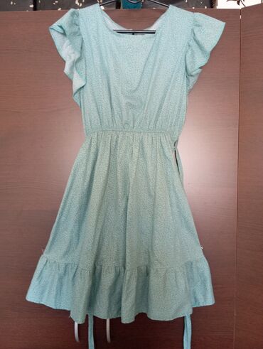 haljina vise boja: M (EU 38), Drugi stil, Kratkih rukava