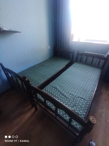 taxd: Б/у, Односпальная кровать, Без подьемного механизма, Без матраса, Без выдвижных ящиков, Азербайджан