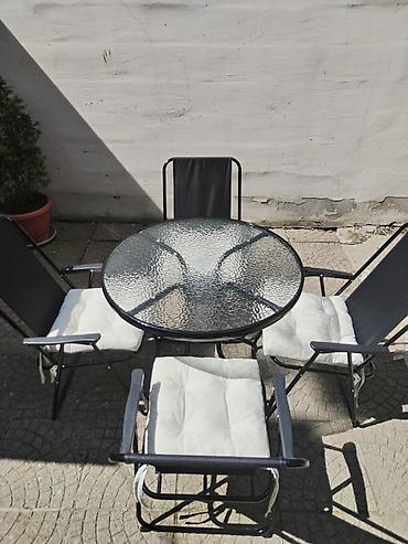 Stilske garniture: Baštenski set – sto, 4 stolice i suncobran - Okrugli sto sa — 9