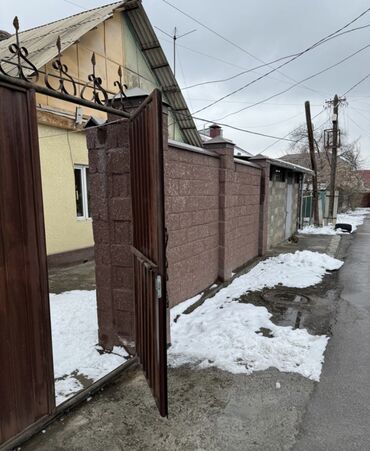 дома район баят: Полдома, 70 м², 3 комнаты, Агентство недвижимости, Косметический ремонт