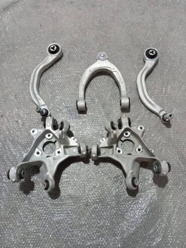 Krılolar: Sağ arxa, model 3, 2023 il, ABŞ, Ünvandan götürmə — 9