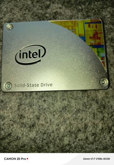 noutbuk çanta: Intel ssd 240 gb