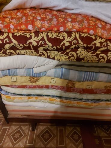 Pərdə və jalüzlər: Böyüklər üçün Qış üçün Yorğan lalafo.az -da Pərdə və jalüzlər: Böyüklər üçün Qış üçün Yorğan