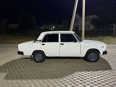 zil 131: ВАЗ (ЛАДА) 2107: 2001 г., 1.6 л, Механика, Седан — 2