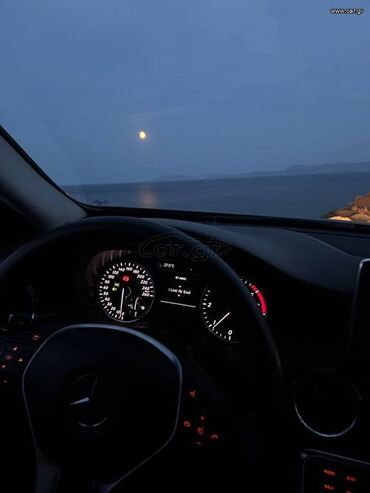 Mercedes-Benz: Mercedes-Benz A 180: 1.5 l. | 2015 έ. Χάτσμπακ — 12