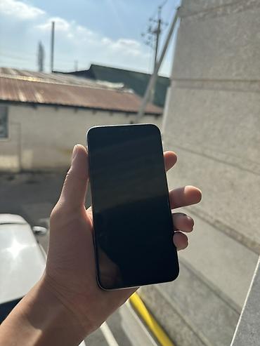 Apple iPhone: IPhone Xs, 256 ГБ, серебристый - Модель: iPhone Xs (модель MT9ZKH/A) — 5