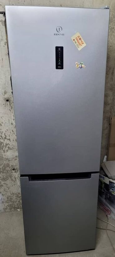бус холодильник: Муздаткыч Indesit, Колдонулган, Эки камералуу, No frost, 60 * 185 * 60
