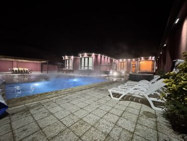 Günlük kirayə evlər: 200 kv. m, 4 otaqlı, Artezian quyusu, Kanalizasiya, Kombi — 25