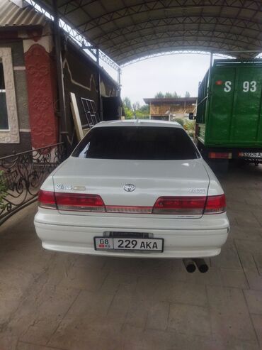 порте: Toyota Mark II: 2000 г., 2 л, Автомат, Бензин, Седан