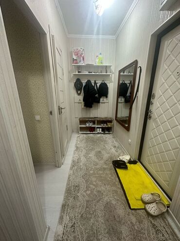 горький алматинка: 2 комнаты, 50 м², 105 серия, 3 этаж, Евроремонт