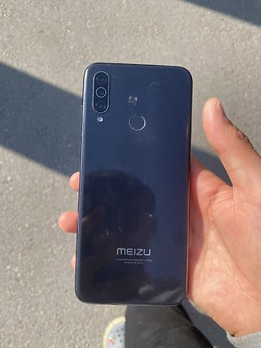 honor 9d: Смартфон Meizu (серия с тройной камерой) - Экран: полноразмерный — 4