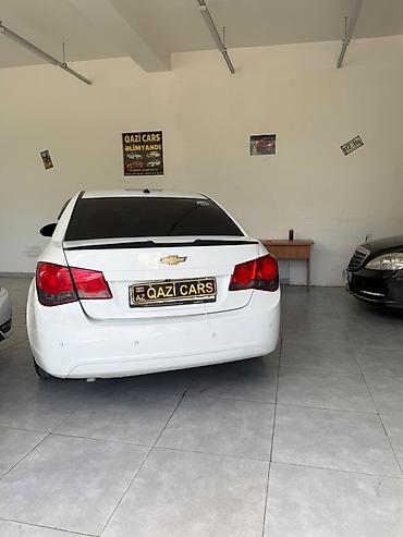 cruze stopu: Chevrolet Cruze: 1.6 l | Sedan — 9