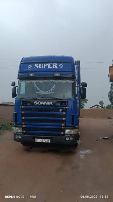 грузовой мерседес 817: Тягач, Scania, 2004 г.