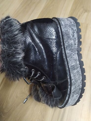 Čizme: Čizme, 36 — 16