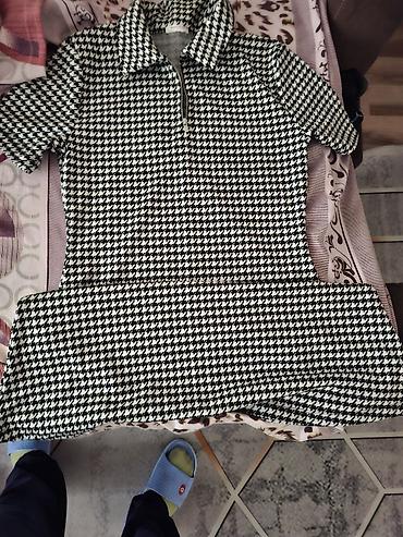 qadin desti: Qadın geyimləri dəsti – 3 ədəd üst geyimi 1) Houndstooth naxışlı — 1