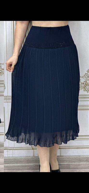 qaçış üçün qadın krosovkaları: Maksi Ətək, Gipür, 8XL (EU 56)