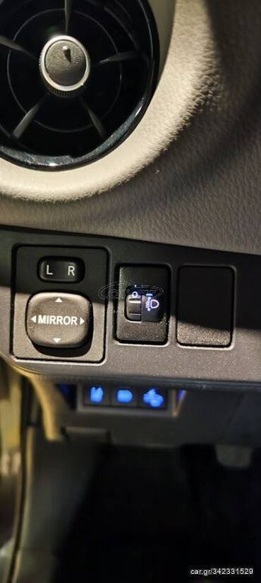 Toyota: Toyota Yaris: 1 l. | 2020 έ. Χάτσμπακ — 11