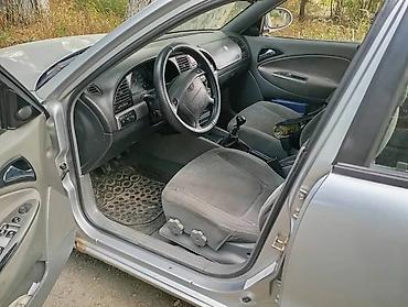 Daewoo: Daewoo Nubira: 2000 г., 1.6 л, Механика, Бензин, Универсал — 10