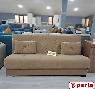 Divanlar: Modern və rahat dizayna malik divan satılır. Alt hissəsi bazalıdır — 1