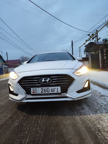 фара на поло: Hyundai Sonata: 2018 г., 2 л, Автомат, Газ, Седан